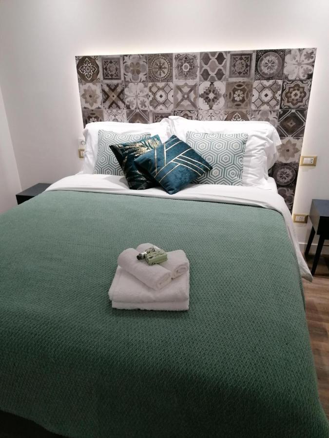 פלרמו Mastrangelo Suite & Spa מראה חיצוני תמונה